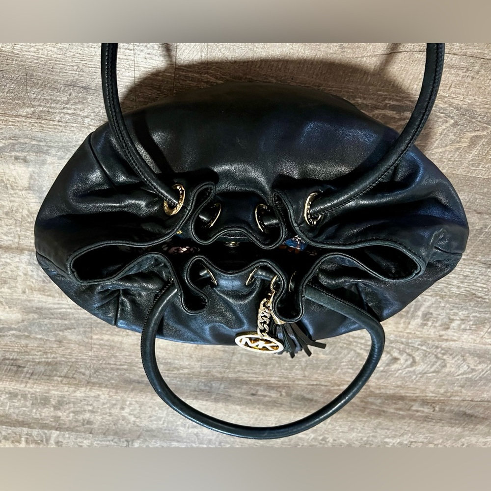 Michael Kors ring handle tote - Picture 7 of 13